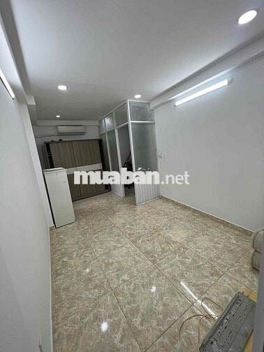 cho thuê nhà q10. full nội thất 2pn3wc