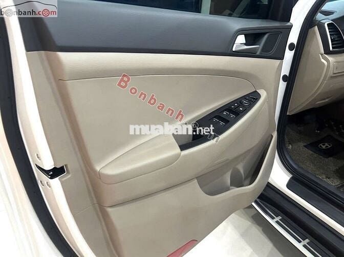 Xe Hyundai Tucson 2.0 AT Đặc biệt 2021 - 715 Triệu
