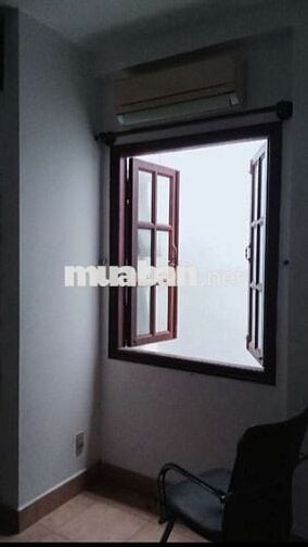 Cho thuê Phòng khang trang rộng rãi trong căn nhà Villa. Đ. TĐ, P.27.