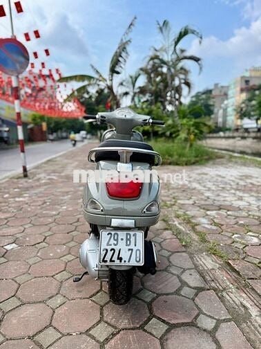 Vespa LX  ie 2012 xanh xi măng biển Ba Đình
