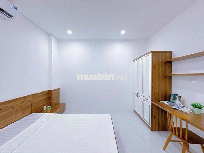 Thuê 2PN Chung Cư Đường Nguyễn Xí, Gần VLU, Bình Triệu Ban Công, UEF