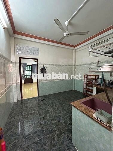MT Lũy Bán Bích , ngã tư Hòa Bình, giá cực vip cho mua KD