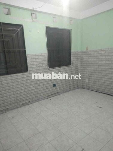 Cho thuê căn 5PN đường CMT8, Quận 10 cách MT chỉ 15m