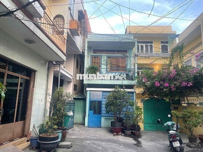 Cho thuê căn 5PN đường CMT8, Quận 10 cách MT chỉ 15m