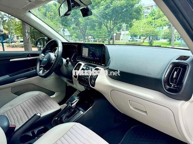 Kia Sonet 2021 Premium 1.5 AT - 39000 km