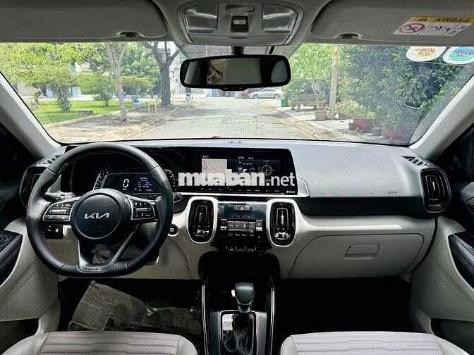 Kia Sonet 2021 Premium 1.5 AT - 39000 km