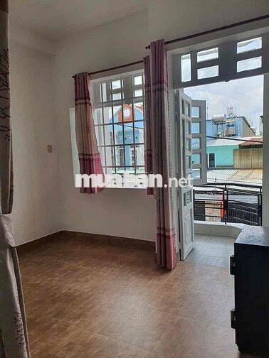 CHO THUÊ NHÀ – ĐẸP, SẠCH, MỚI 100% ♦️ DT: 4 × 16m – 1 trệt, 2 lầu, 4