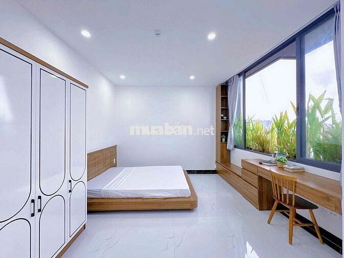 Thuê 2PN Chung Cư Đường Nguyễn Xí, Gần VLU, Bình Triệu Ban Công, UEF