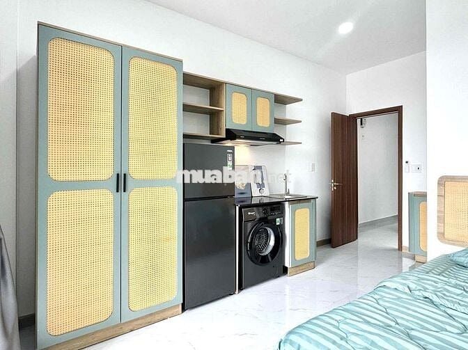 CĂN HỘ FULL NỘI THẤT, BAN CÔNG, ĐI BỘ QUA VĂN LANG CS3 CHỈ 2 PHÚT