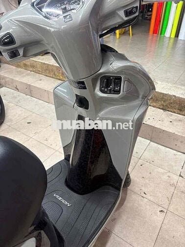 Xe Vợ đi . Muốn đổi xe khác . nhanh gọn lẹ