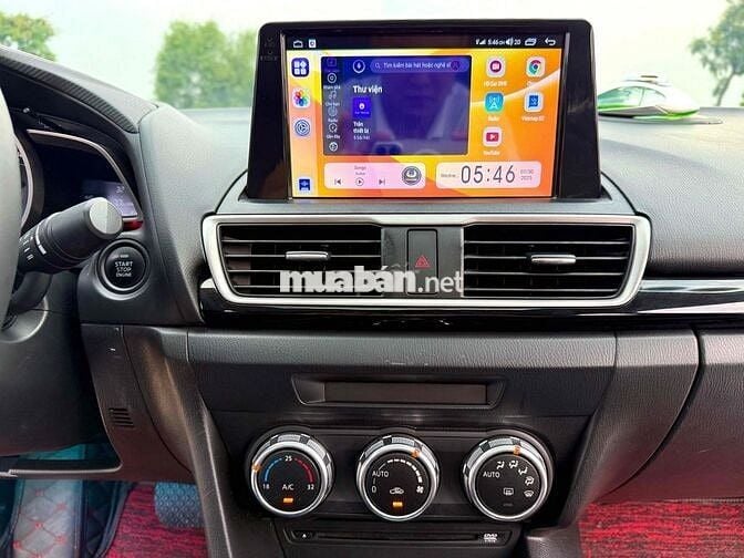Mazda 3 1.5 AT Sedan 2015