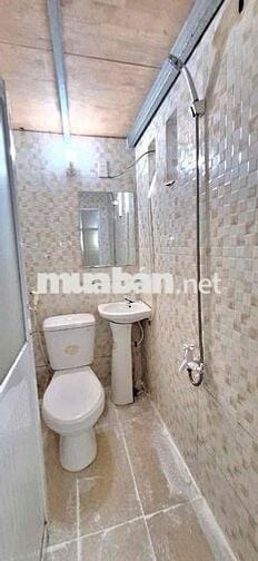 CHO THUÊ PHÒNG CÓ GÁC 30m2 ĐƯỜNG CỘNG HOÀ GẦN HỌC VIỆN HÀNG KHÔNG