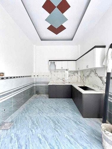 nhà mới xây cần tiền bán lỗ nhà sổ hồng riêng gần Bình Chánh