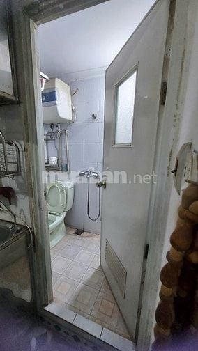 Cho thuê nhà tập thể Đại Học Thủy Lợi