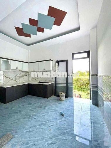 nhà mới xây cần tiền bán lỗ nhà sổ hồng riêng gần Bình Chánh