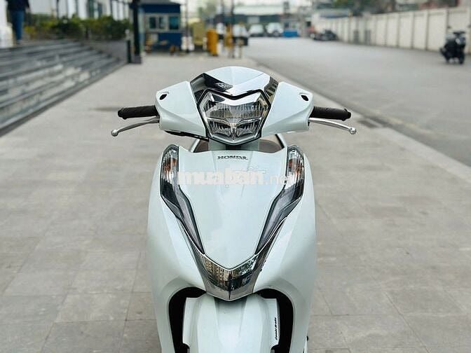 HONDA LEAD 125 MÀU TRẮNG CHẠY SIÊU LƯỚT BIỂN HN.