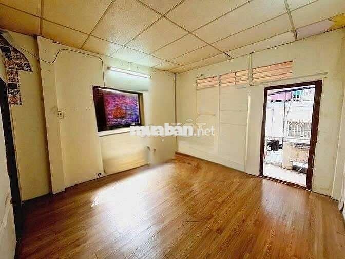 CHO THUÊ NHÀ ĐƯỜNG 3 THÁNG 2 VỚI NGÔ QUYỀN Q10