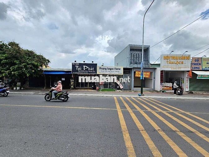 Đất đekp 1819m ngang 20m Trần Hưng Đạo p. Đông Hòa Dĩ An