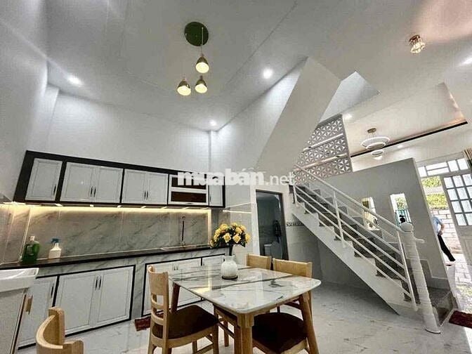 cần bấn trả nợ nhà shr giá rẻ 1 tỷ 548 thương lượng