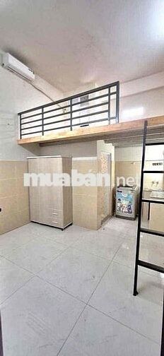 CHO THUÊ PHÒNG CÓ GÁC 30m2 ĐƯỜNG CỘNG HOÀ GẦN HỌC VIỆN HÀNG KHÔNG