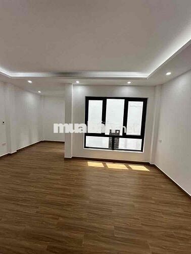 Tô Vĩnh Diện Lô góc, Nhà Đẹp, Cách oto 20m, DT 40m x 5 tầng