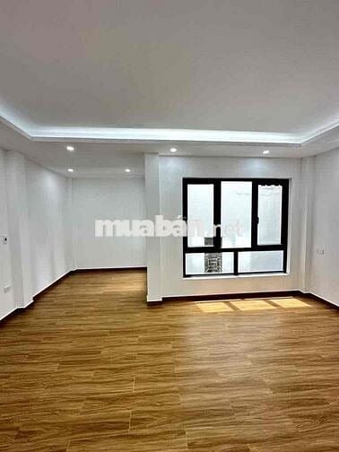 Tô Vĩnh Diện Lô góc, Nhà Đẹp, Cách oto 20m, DT 40m x 5 tầng