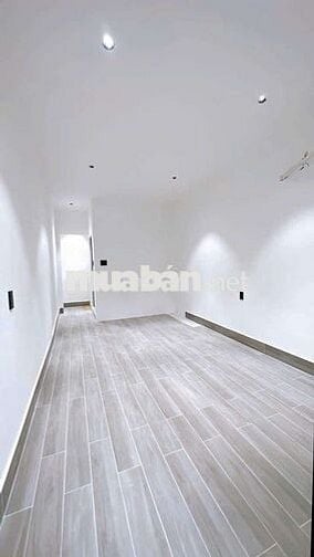 🏡 GIÁ TỐT HOÀNG DIỆU QUẬN 4 — HẺM RỘNG 4 MÉT — 3 TẦNG SANG TRỌNG 🏡