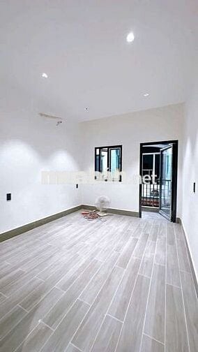 🏡 GIÁ TỐT HOÀNG DIỆU QUẬN 4 — HẺM RỘNG 4 MÉT — 3 TẦNG SANG TRỌNG 🏡