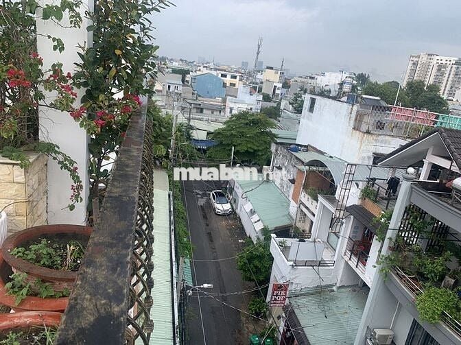 Bán tòa nhà CHDV dòng tiền 800tr/năm đất vàng Thủ Đức chỉ 29 tỷ