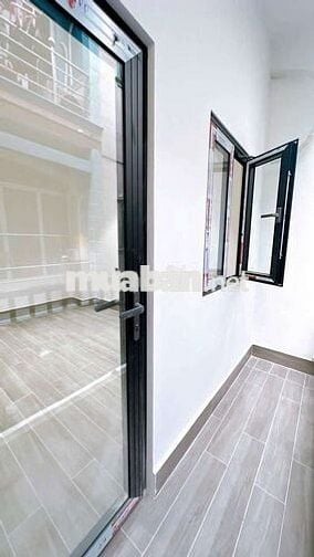 🏡 GIÁ TỐT HOÀNG DIỆU QUẬN 4 — HẺM RỘNG 4 MÉT — 3 TẦNG SANG TRỌNG 🏡