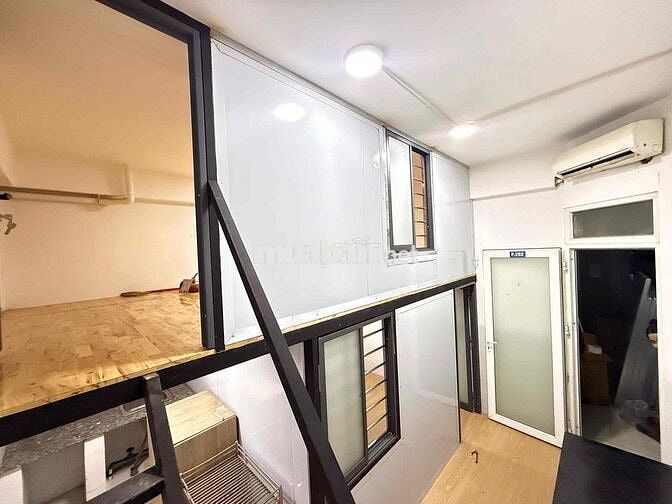 Căn hộ thiết kế 2 không gian ngủ, 1 trệt 1 lầu - Đi bộ qua Hutech 2p