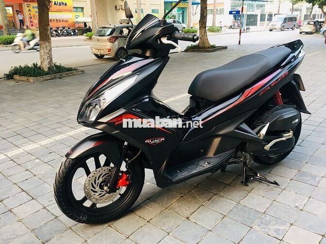 HONDA AIR BLADE 125 FI BẢN ĐEN SẦN CHÍNH CHỦ 2017