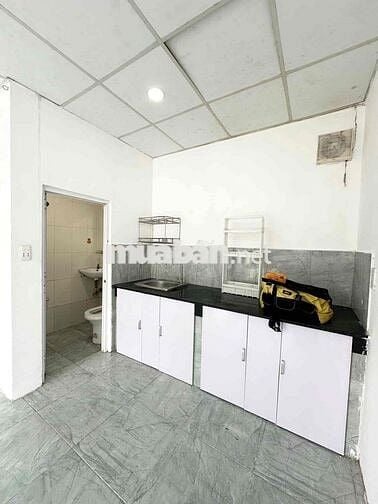 CHO THUÊ NHÀ NGUYÊN CĂN MẶT TIỀN LÀM NAIL, VPCTY NHỎ, Ở GIA ĐÌNH