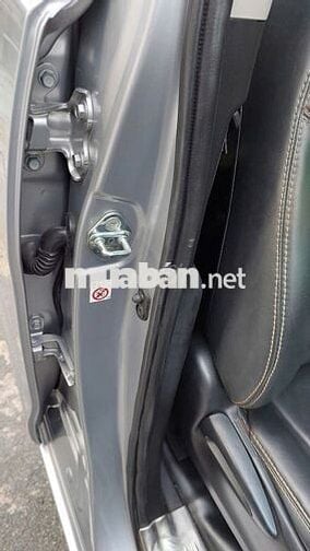 Toyota Innova 2019 2.0E 76000 km xe nhà chính chủ