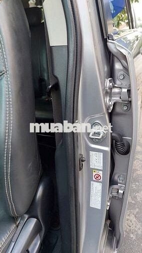 Toyota Innova 2019 2.0E 76000 km xe nhà chính chủ