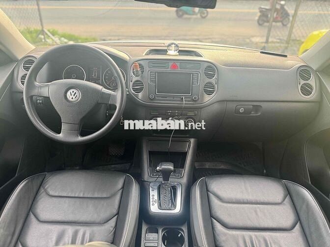 Volkswagen Tiguan 2009 2.0 AT TDI - 30000 km