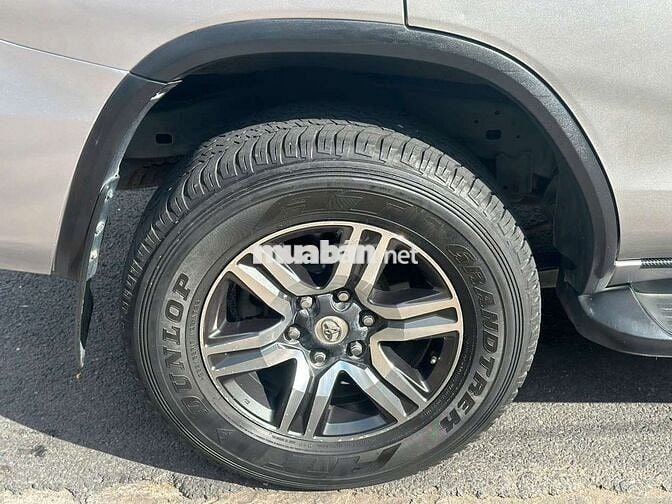 Toyota Fortuner 2.4G 2018 sàn dầu nhập Indonesia
