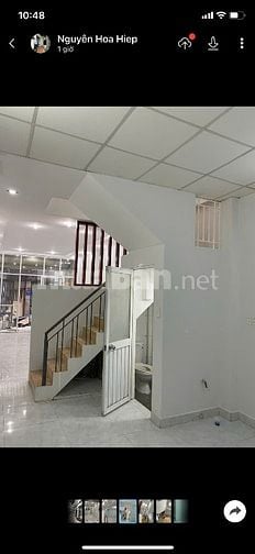 Cần bán nhà sát mặt tiền đường cmt8, gần ga xe metro số 2.