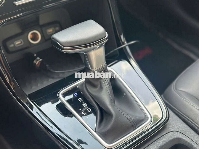 Hyundai creta 1.5AT