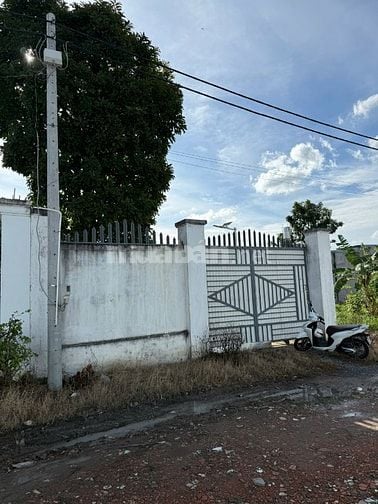 Nhà đất bán¬-1650m2–245m2 thổ cư – nhà kiên cố-sổ hồng-Củ Chi