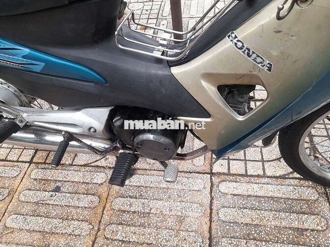 Wave HQ 100 may êm  đề kèn đăy đủ b sot