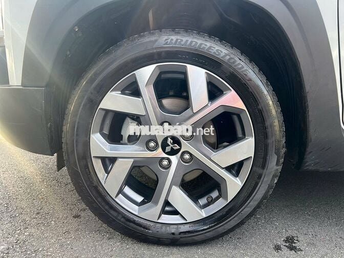 Mitsubishi Xpander Cross 2023 - 49000 km