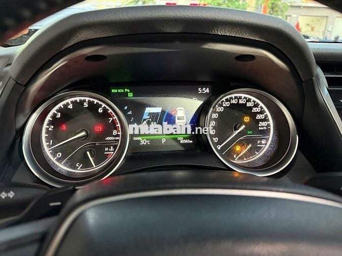 Toyota camry 2.5Q