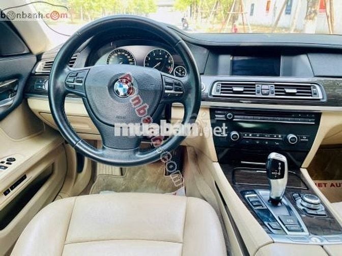 730Li sx 2011 chạy 80.000km