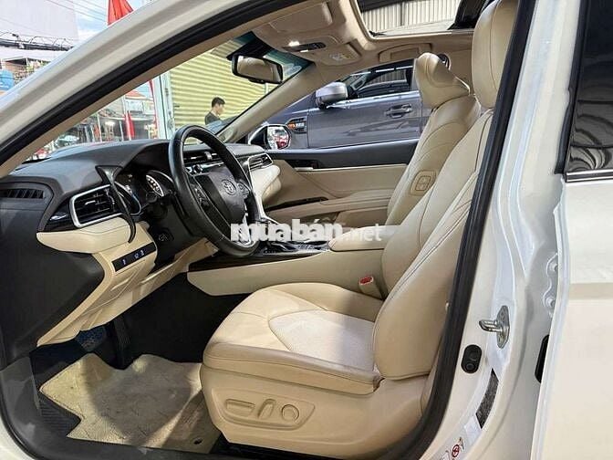 Toyota camry 2.5Q
