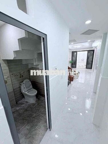NHÀ MỚI 1/ - TRỊNH ĐÌNH THẢO - 34m2 - FULLNT - 1 LẦU 2PN - KẾ TÂN BÌNH