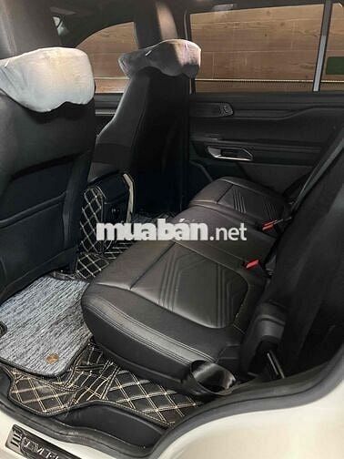 Ford Everest 2022 Titanium 2.0L AT 4x2 - 218000 km