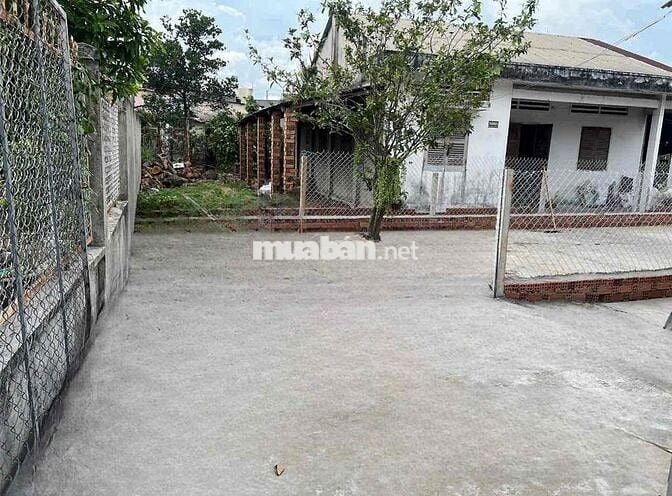 BÁN ĐẤT NHƠN TRẠCH HXH, DT 120 M GIÁ 1 T7 , ĐƯỜNG HÙNG VƯƠNG
