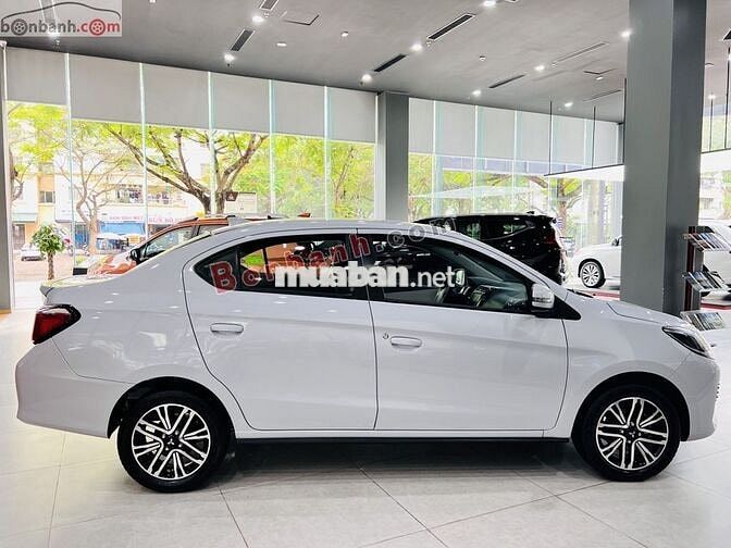 Mitsubishi Attrage Premium 1.2 CVT 2025