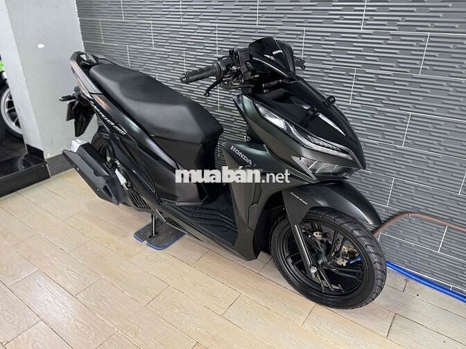 Honda Vario 150 date 2018 Đen Nhám Bs Sài Gòn